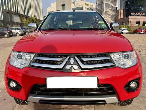 mitsubishi pajero sport