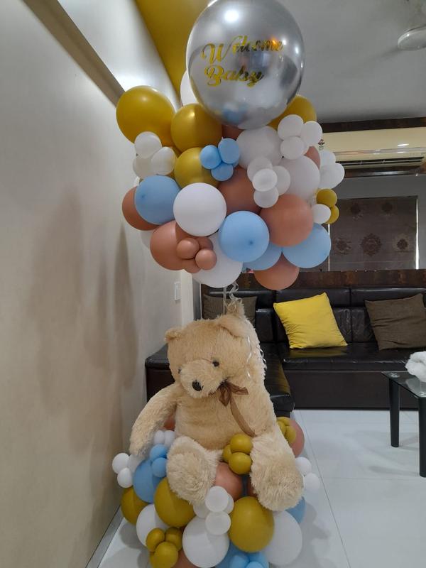 vest balloon decoration