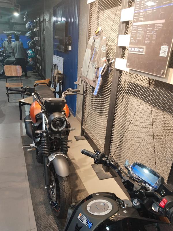 yamaha dealers in karumandapam