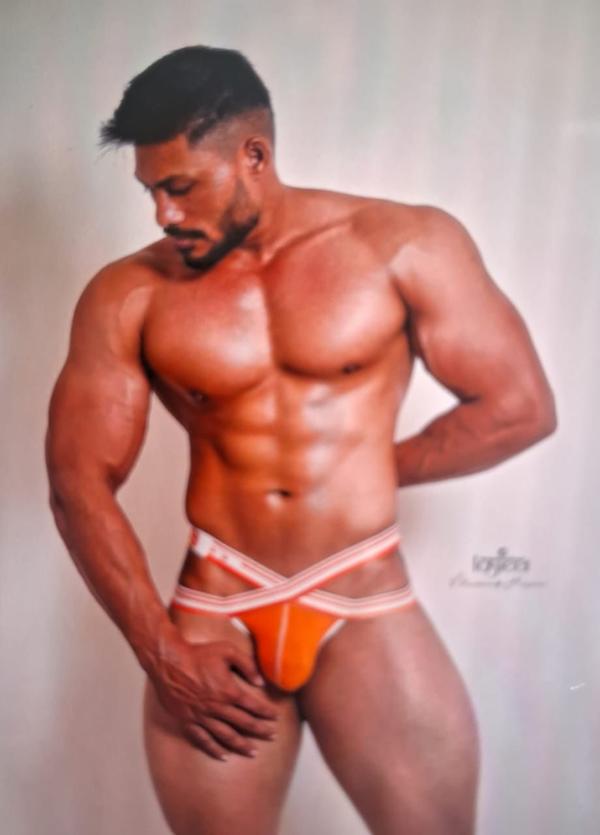 best men massage service Kolkata 9830026