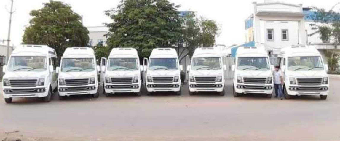 18 seater