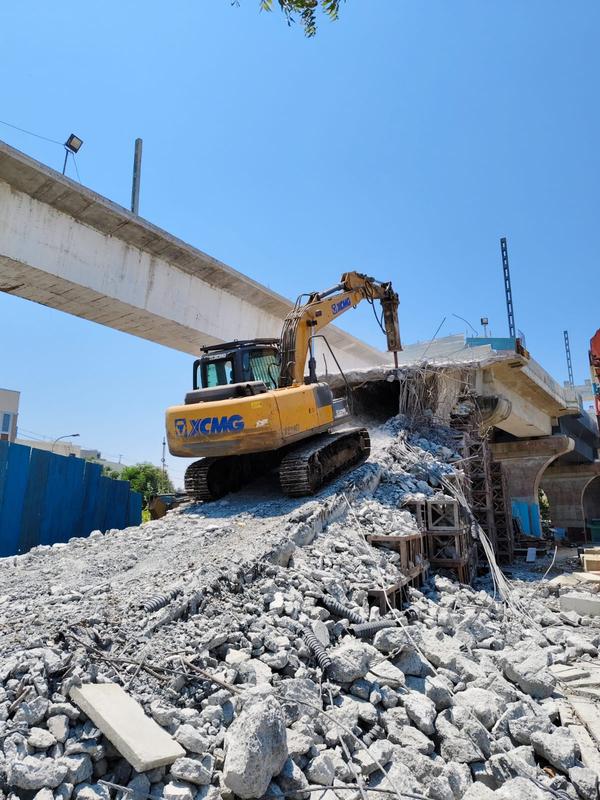 selective building demolition 