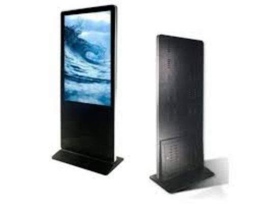 digital signage for retail env