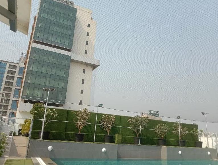 professional bird net installa