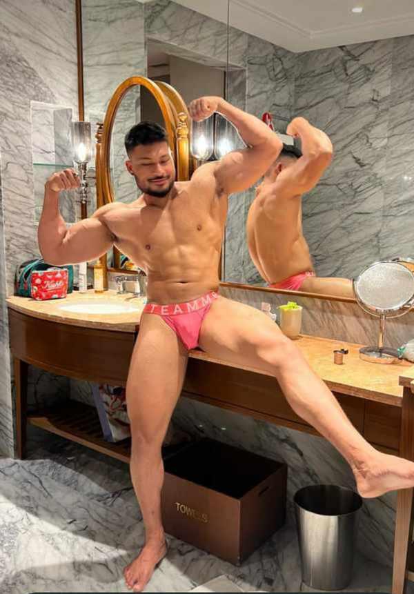 call 9883178800 Babylon spa 03324417008
