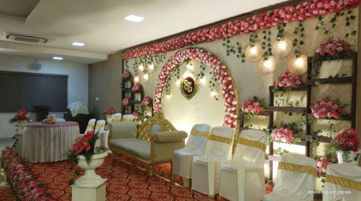 elegant flower arrangements