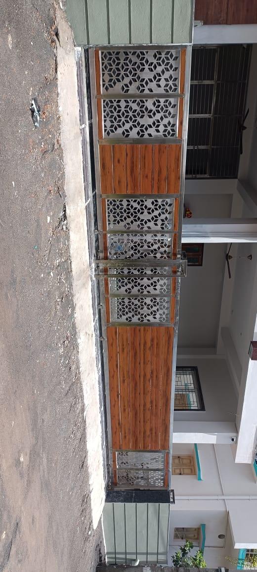wooden coloured hpl profile