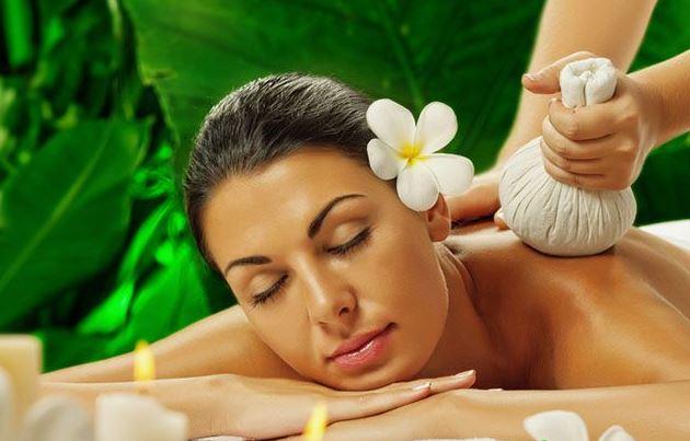 Indulge in Rejuvenating Aromatherapy at 