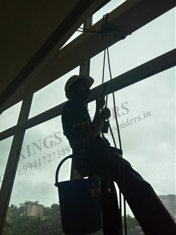 rope access facade cleaning ch