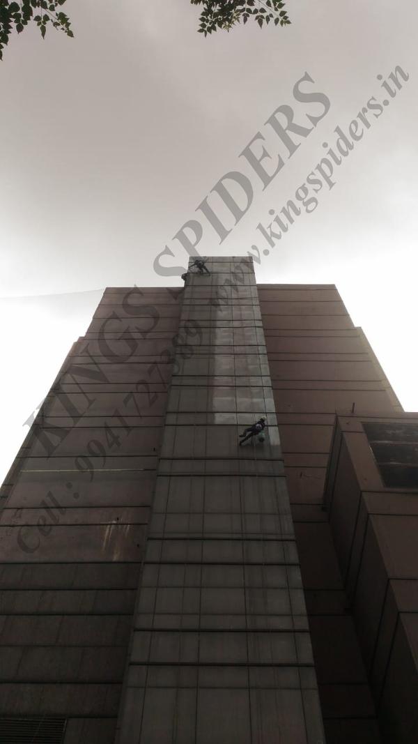 rope access facade cleaning ch