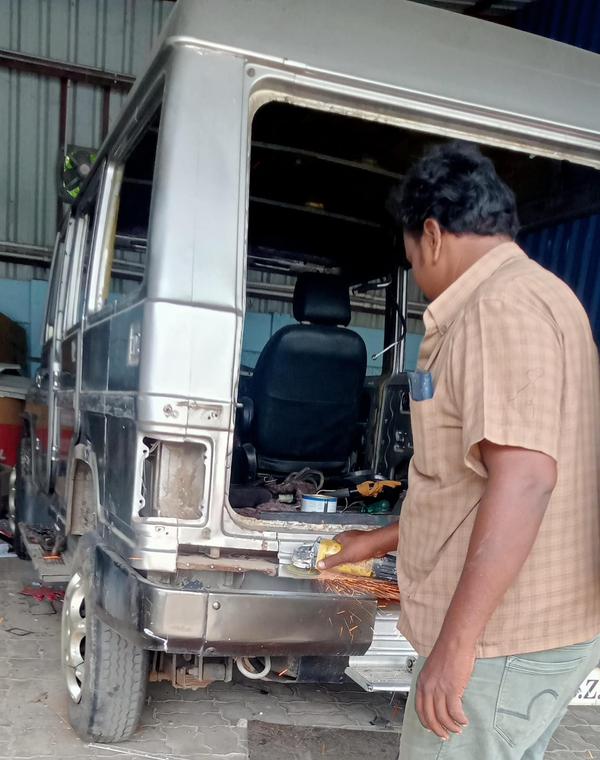 mahindra bolero