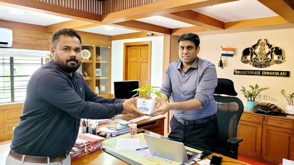 mr umesh ias