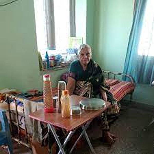 single rooms for elderly care