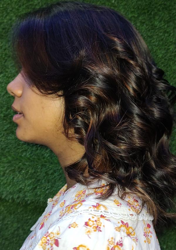 best ladies Salon in Hadapsar. best ladi