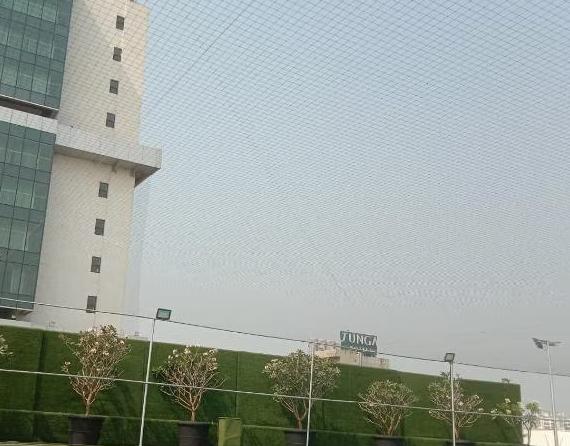 expert swimming pool net insta