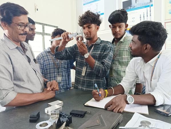 Kamaraj College of Engine