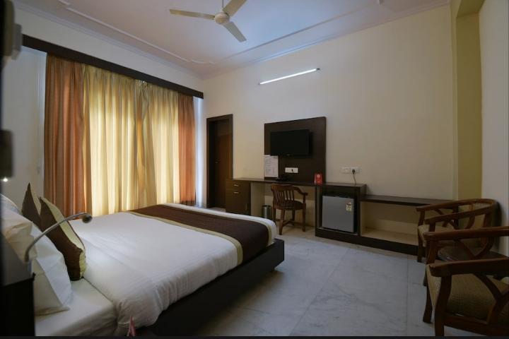 jaipur family and business acc