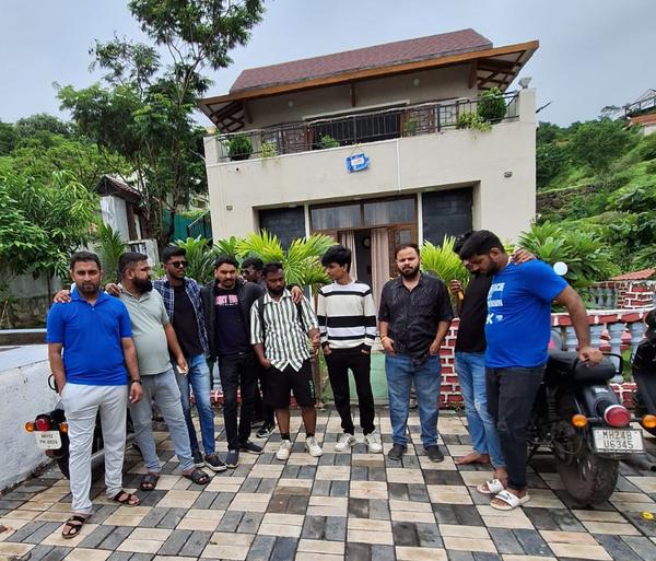 Book Your Getaway at Gaikwad's