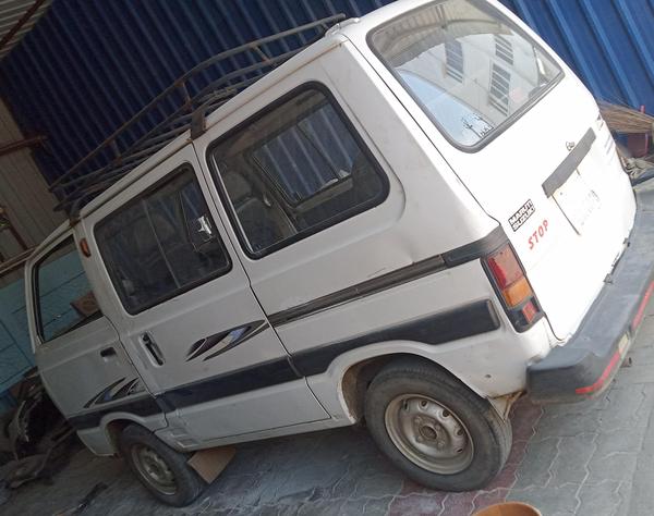 maruti omni