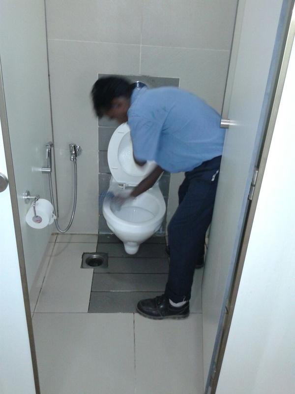 om carewell sarvices