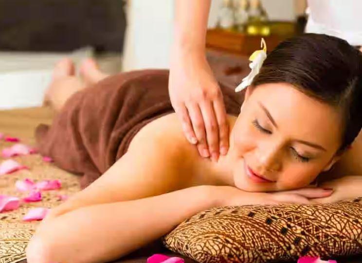 Relax and Unwind with an Aroma Massage a