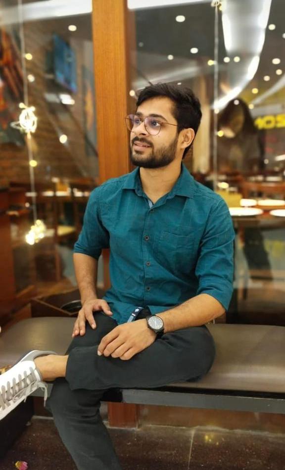 Kolkata best men body massage 9883178800