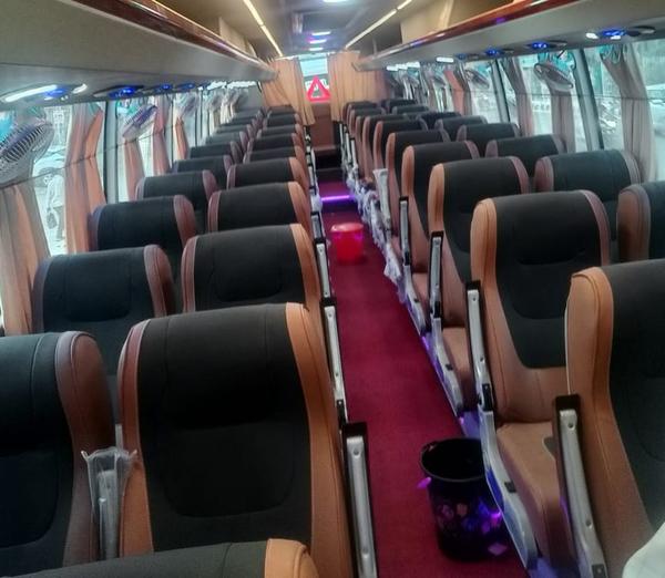 best tour & travels in Delhi p