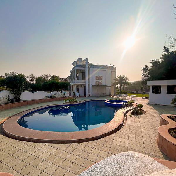 five star feel stay jaipur