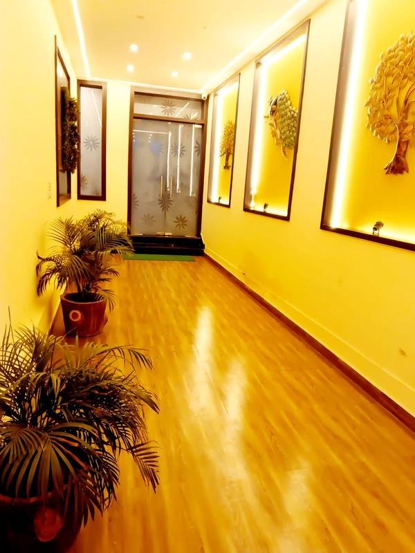 luxaurastays feel good resort