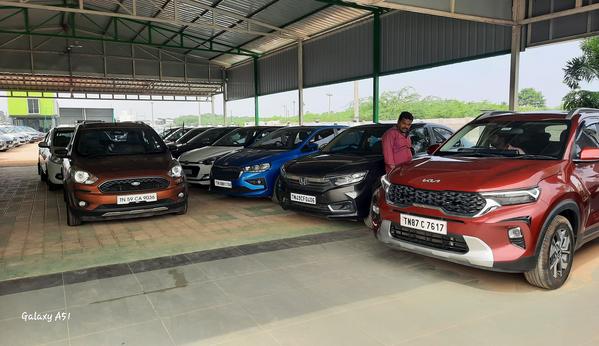 dealerships specialized