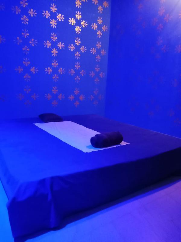 treditional Thai spa room . 