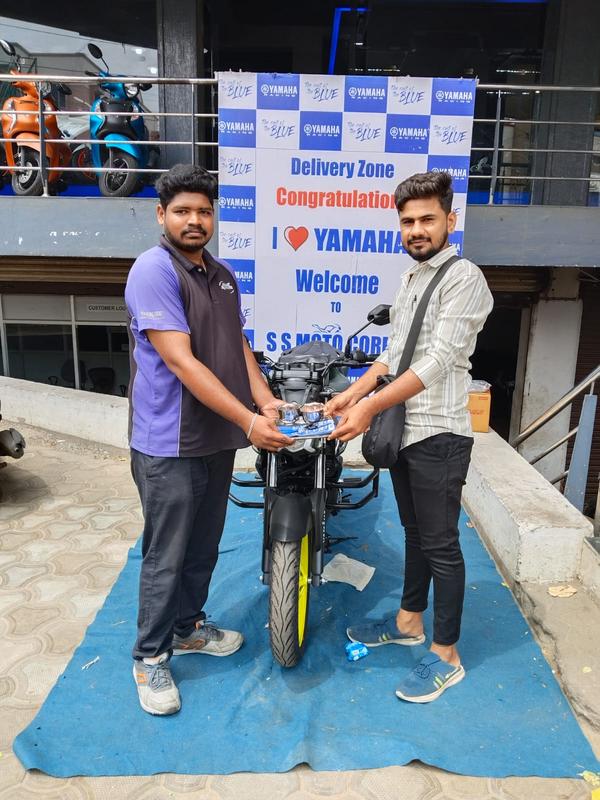 long distance touring motorcyc