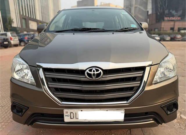 toyota innova 2 5 vx 8 seater 