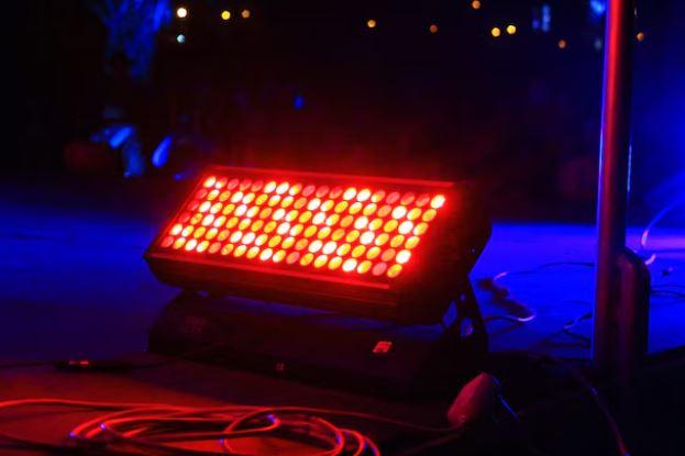 professional led projector ins