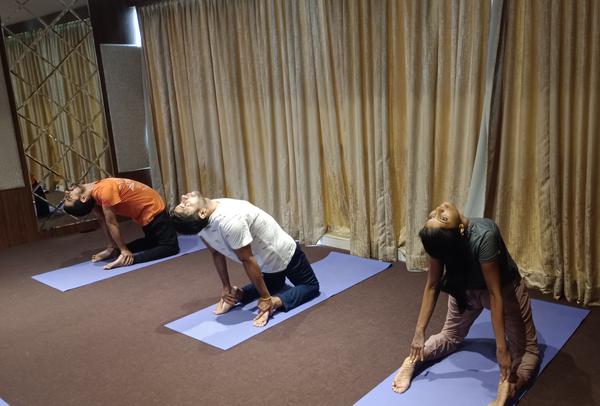 yoga classes in pallikaranai c