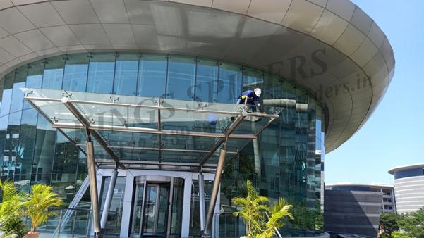 facade access system