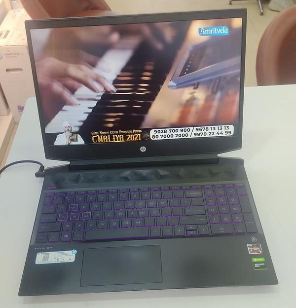 students refurbished laptops