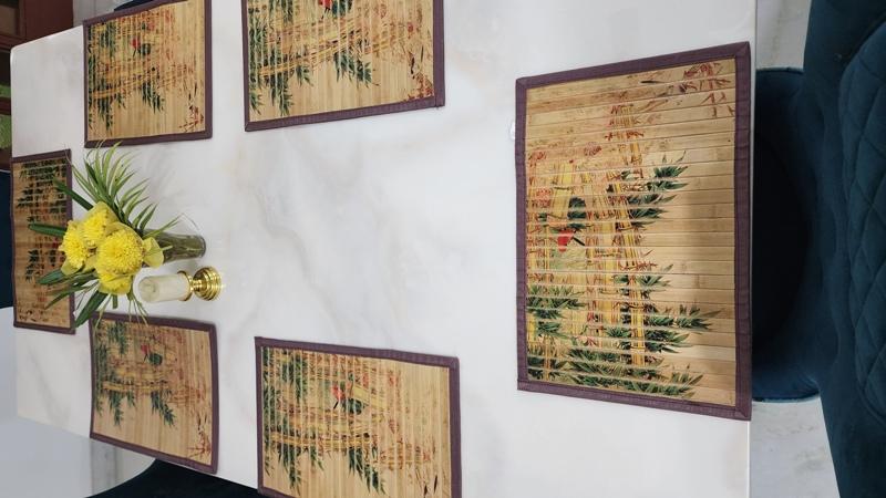 bamboo placemats for dining ta