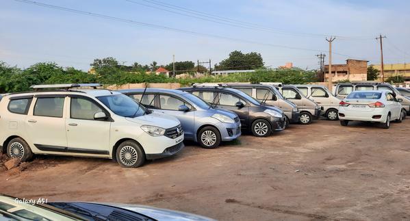 car dealerships va4y