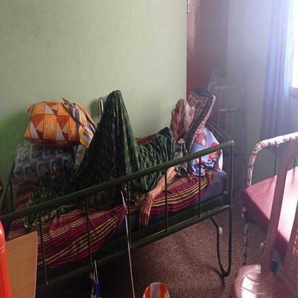 elderly paid home in srirangam