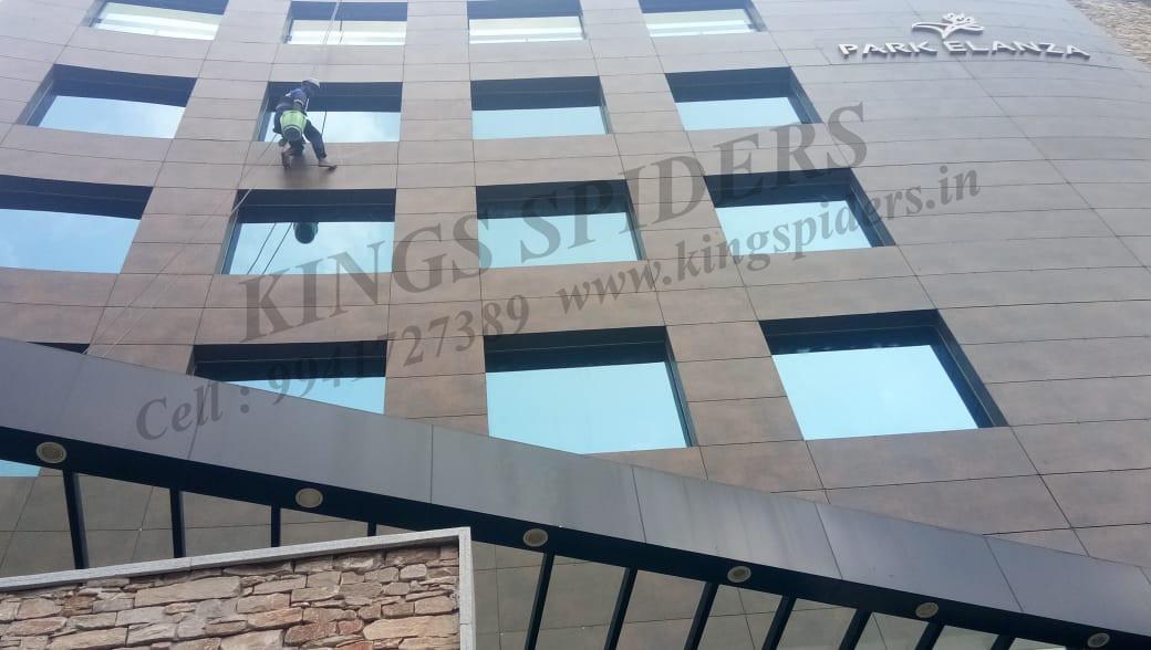 window washing service in chen