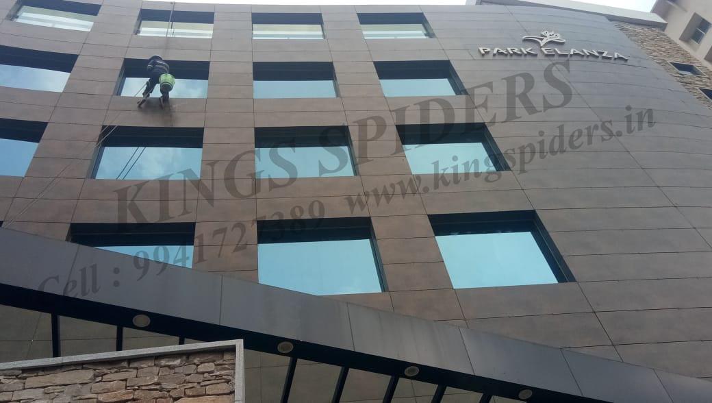 window washing service