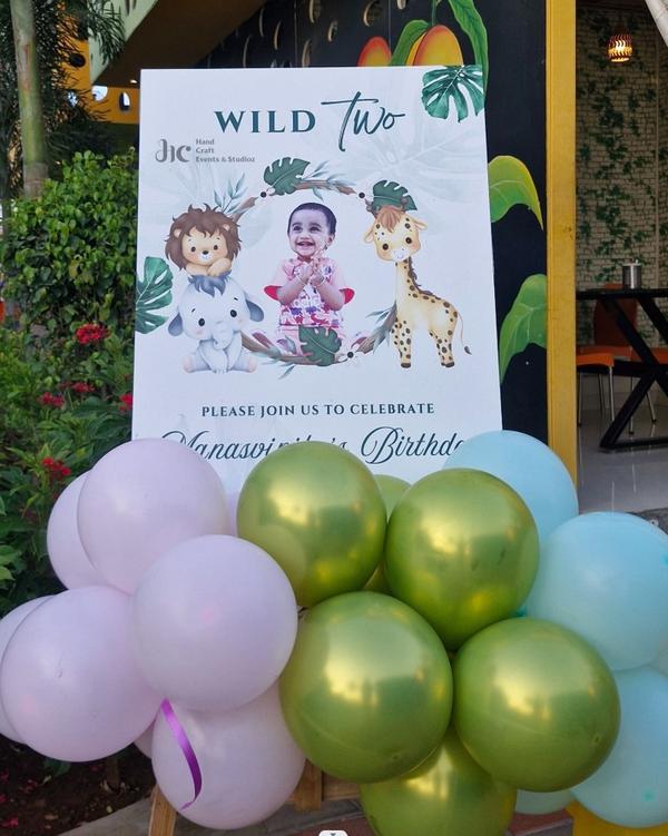 jungle theme birthday celebrat