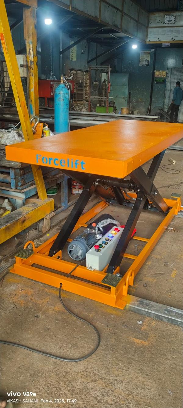material handling equipment hy