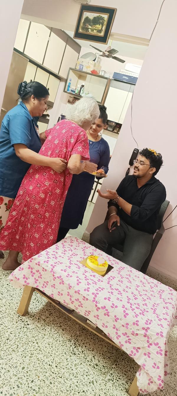 Old age home in Naupada Thane 