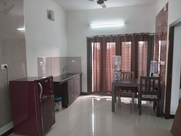 fully furnished service apartm