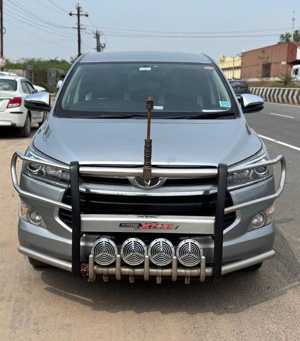 secondhand car sales with comp