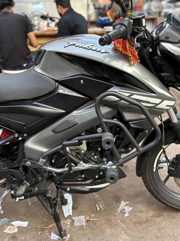 pulsar 125
