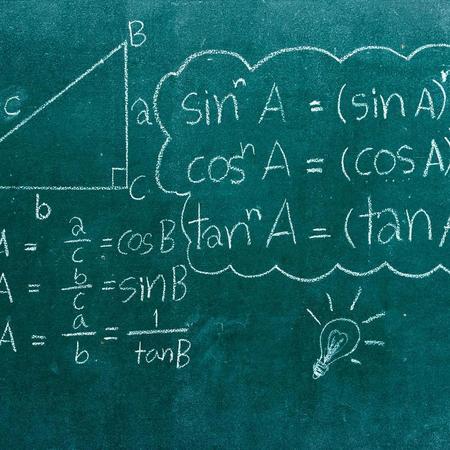 Tutorials for Maths in Pu