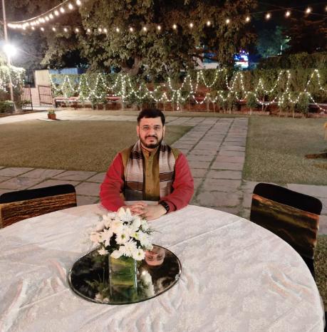 political vastu expert